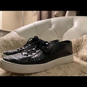 MICHAEL KORS SNEAKERS, SIZE 8.5
